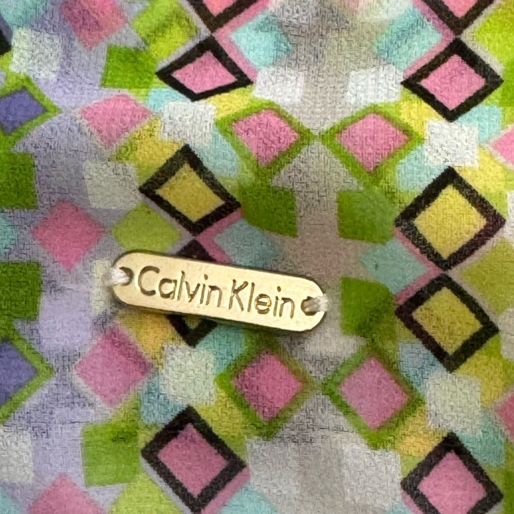 Calvin Klein Geometric Lightweight Rectangular Infinity Scarf - Picture 5 of 5